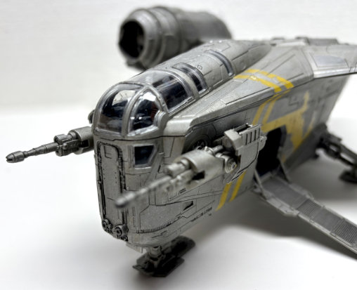 Star Wars - The Mandalorian: Razor Crest, Fertig-Modell von SPACEart