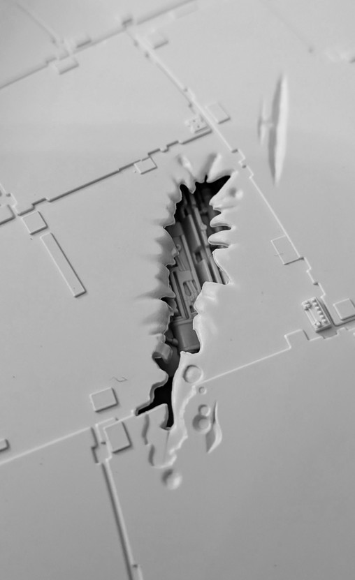 Star Wars - Episode IV - A New Hope: Millennium Falcon - Perfect Grade, Fertig-Modell von Bandai