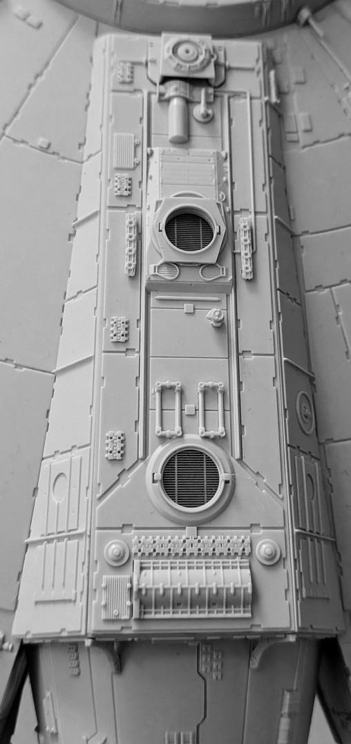 Star Wars - Episode IV - A New Hope: Millennium Falcon - Perfect Grade, Fertig-Modell von Bandai