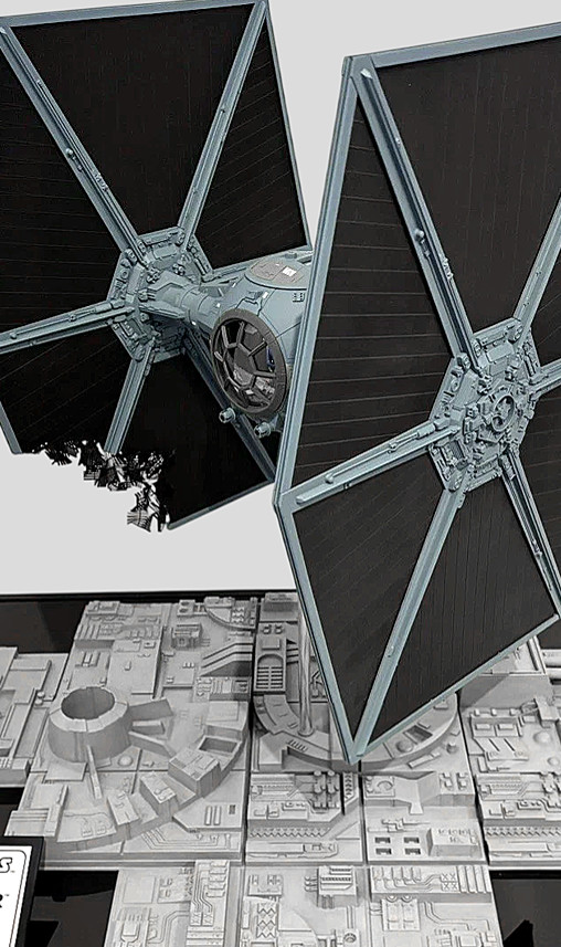 Star Wars - Episode IV - A New Hope: TIE Fighter - Deluxe Diorama - Battle Damaged von SPACEart, weitere Produktansicht 4