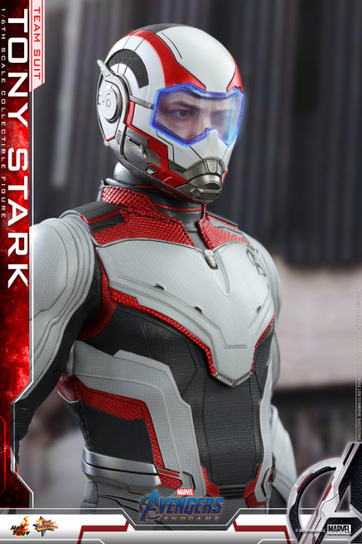 The Avengers - Endgame: Tony Stark - Team Suit, 1/6 Figur von Hot Toys