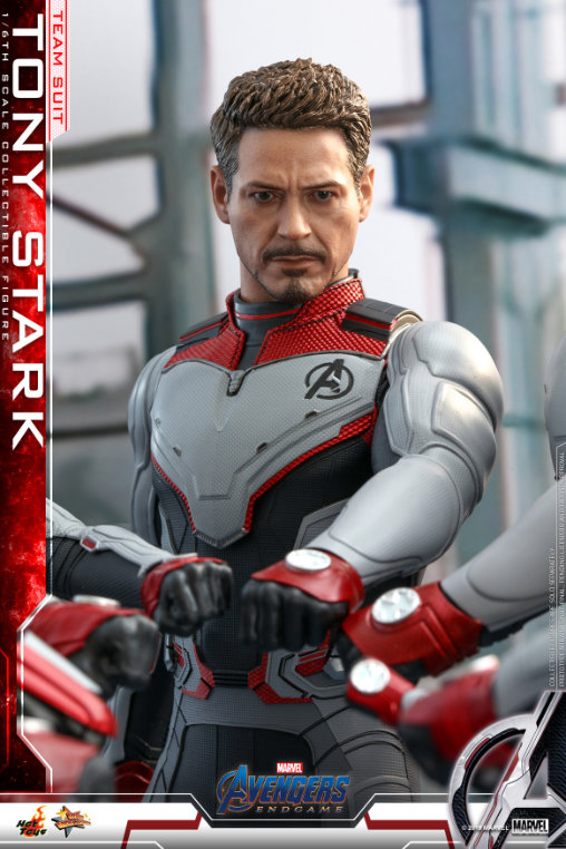 The Avengers - Endgame: Tony Stark - Team Suit, 1/6 Figur von Hot Toys