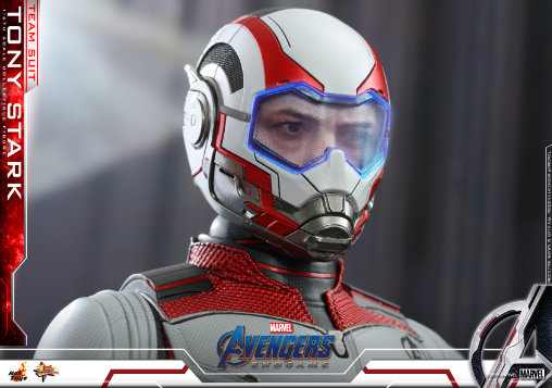 The Avengers - Endgame: Tony Stark - Team Suit, 1/6 Figur von Hot Toys