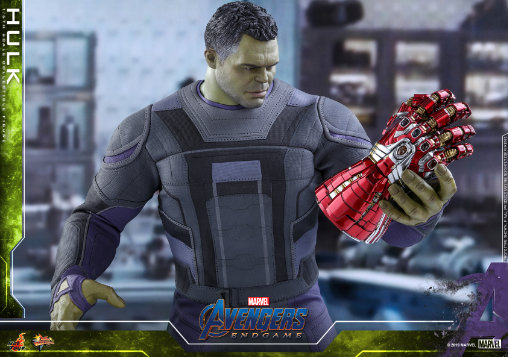 The Avengers - Endgame: Hulk, 1/6 Figur ... https://spaceart.de/produkte/tav012-hulk-figur-hot-toys-avengers-endgame-mms558-904922-4895228602893-spaceart.php