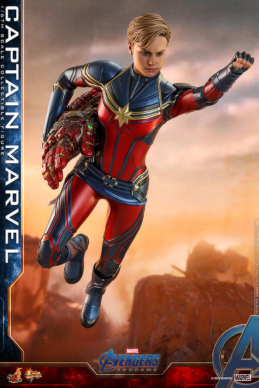 The Avengers - Endgame: Captain Marvel, 1/6 Figur von Hot Toys