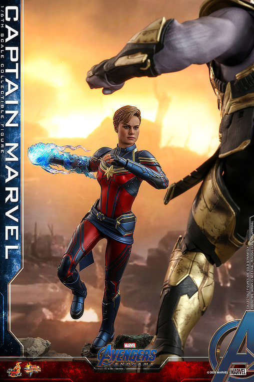 The Avengers - Endgame: Captain Marvel, 1/6 Figur von Hot Toys