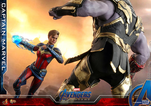 The Avengers - Endgame: Captain Marvel, 1/6 Figur von Hot Toys