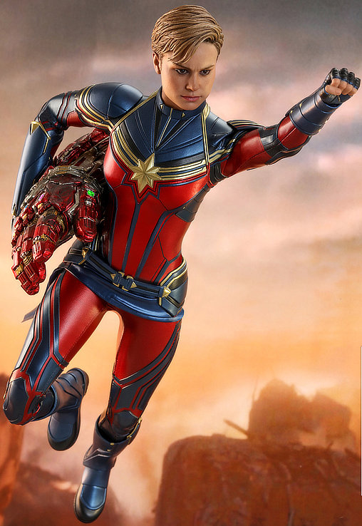 The Avengers - Endgame: Captain Marvel, 1/6 Figur von Hot Toys