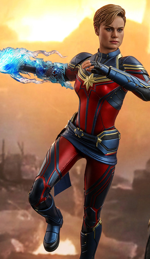 The Avengers - Endgame: Captain Marvel, 1/6 Figur von Hot Toys