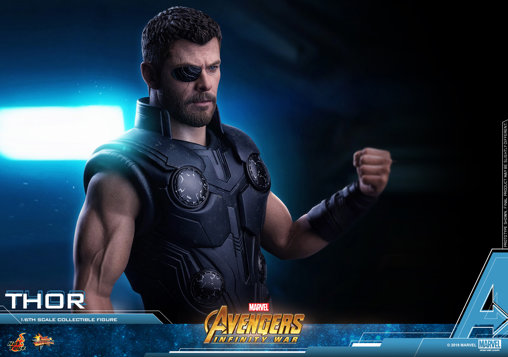 The Avengers - Infinity War: Thor, 1/6 Figur von Hot Toys