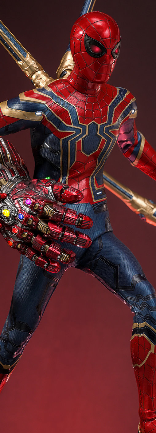 The Avengers - Endgame: Iron Spider, 1/6 Figur von Hot Toys