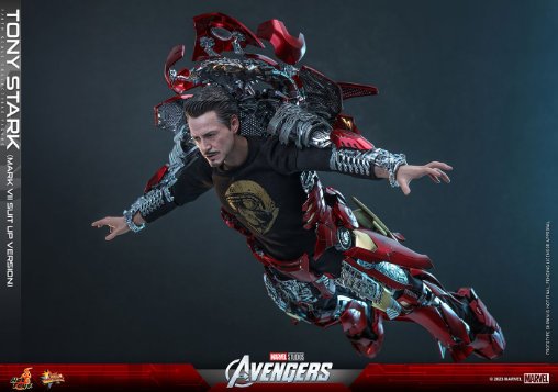 The Avengers: Tony Stark - Mark 7 Suit Up Version, 1/6 Figur von Hot Toys