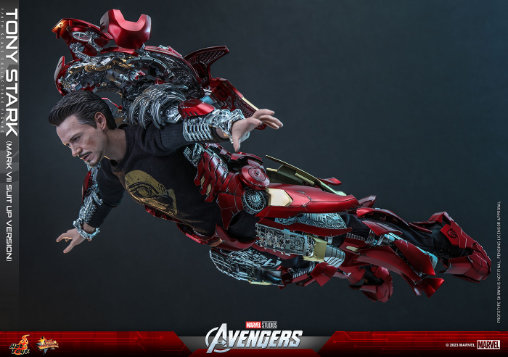 The Avengers: Tony Stark - Mark 7 Suit Up Version, 1/6 Figur von Hot Toys