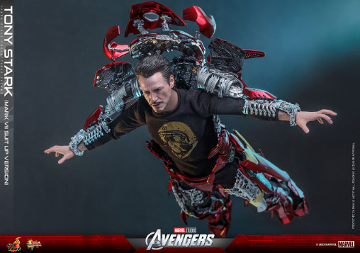 The Avengers: Tony Stark - Mark 7 Suit Up Version, 1/6 Figur von Hot Toys