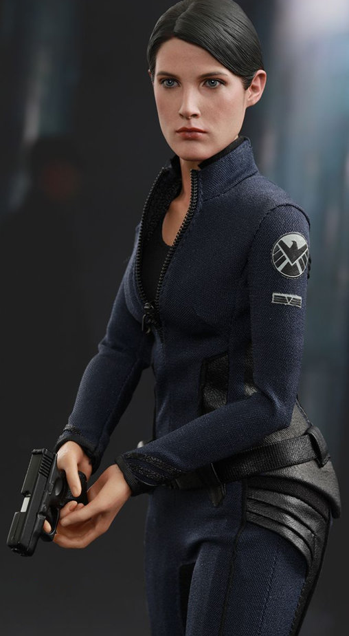 The Avengers - Age of Ultron: Maria Hill, 1/6 Figur von Hot Toys