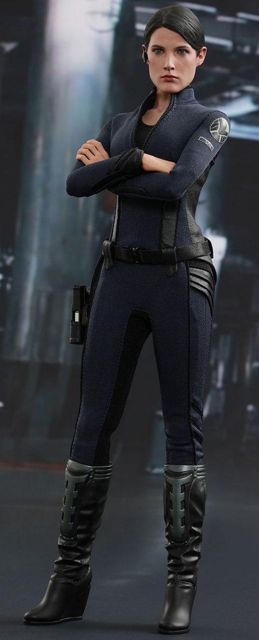 The Avengers - Age of Ultron: Maria Hill, 1/6 Figur von Hot Toys