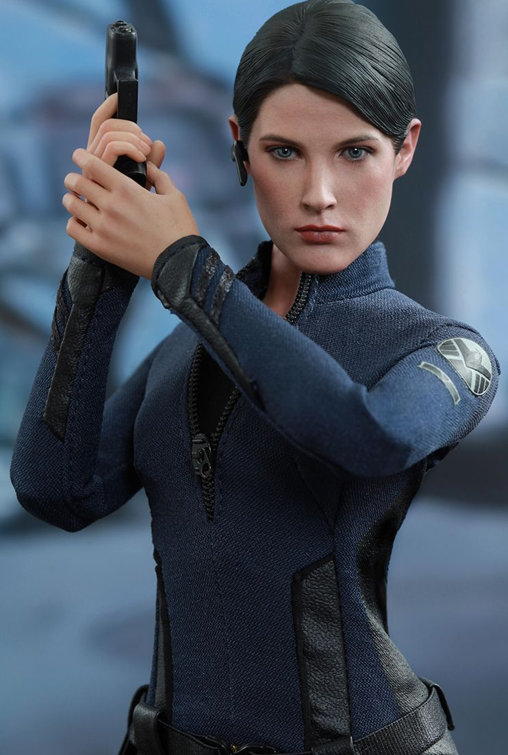 The Avengers - Age of Ultron: Maria Hill, 1/6 Figur von Hot Toys