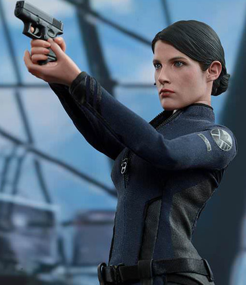 The Avengers - Age of Ultron: Maria Hill, 1/6 Figur von Hot Toys