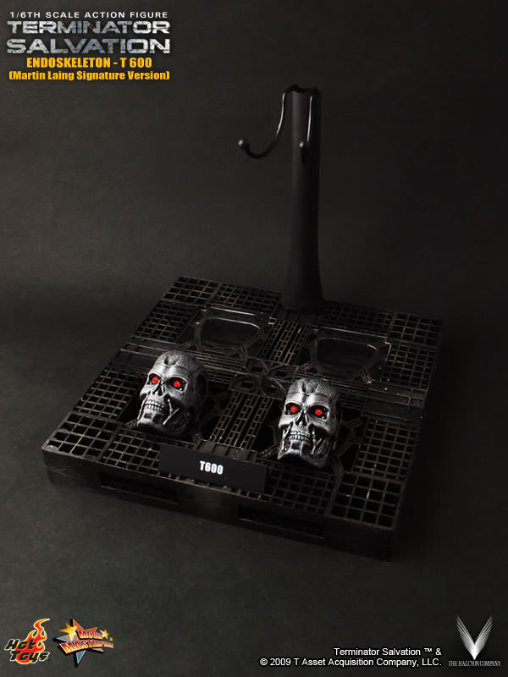 Terminator - Salvation: T-600 Endoskeleton - Martin Laing Signature Edition, 1/6 Figur von Hot Toys