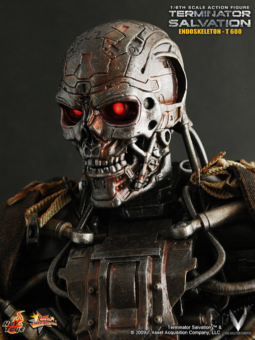 Terminator - Salvation: T-600 Endoskeleton, 1/6 Figur von Hot Toys