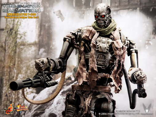Terminator - Salvation: T-600 Endoskeleton - Damaged Skin Version, 1/6 Figur von Hot Toys