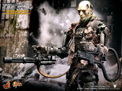 Terminator - Salvation: T-600 Endoskeleton - Damaged Skin Version, 1/6 Figur von Hot Toys