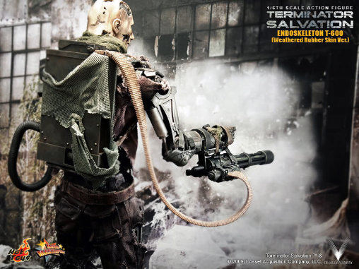Terminator - Salvation: T-600 Endoskeleton - Damaged Skin Version, 1/6 Figur von Hot Toys