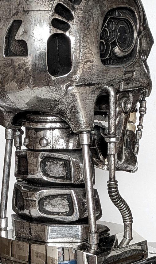 Terminator 2: T-800 Endoskelett Büste - Battle-Damaged - Licht und Sound, Büste von Studio Canal