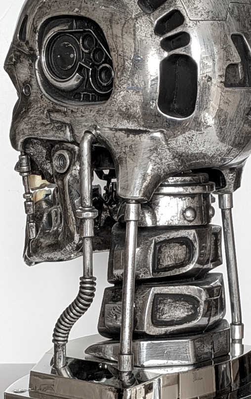 Terminator 2: T-800 Endoskelett Büste - Battle-Damaged - Licht und Sound, Büste von Studio Canal