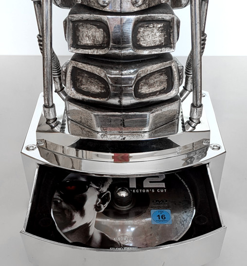 Terminator 2: T-800 Endoskelett Büste - Battle-Damaged - Licht und Sound, Büste von Studio Canal