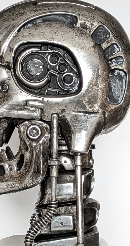 Terminator 2: T-800 Endoskelett Büste - Battle-Damaged - Licht und Sound, Büste von Studio Canal