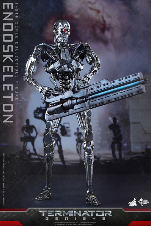 Terminator - Genisys: T-800 Endoskelett von Hot Toys, weitere Produktansicht 1