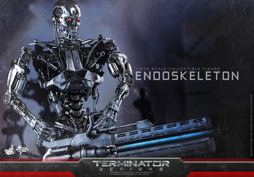 Terminator - Genisys: T-800 Endoskelett von Hot Toys, weitere Produktansicht 5
