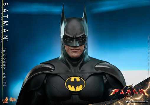 The Flash: Batman - Modern Suit, 1/6 Figur von Hot Toys