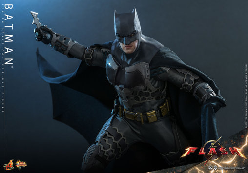 The Flash: Batman, 1/6 Figur von Hot Toys