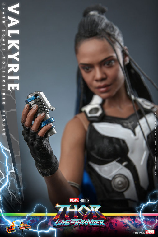 Thor - Love and Thunder: Valkyrie, 1/6 Figur von Hot Toys
