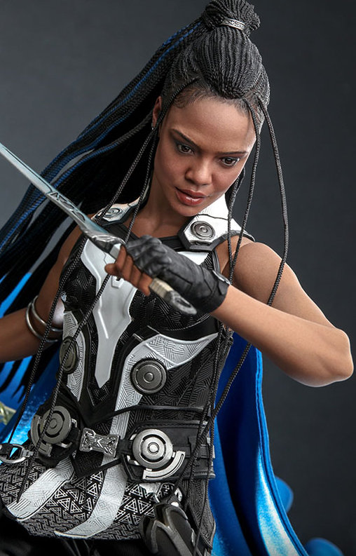 Thor - Love and Thunder: Valkyrie, 1/6 Figur von Hot Toys