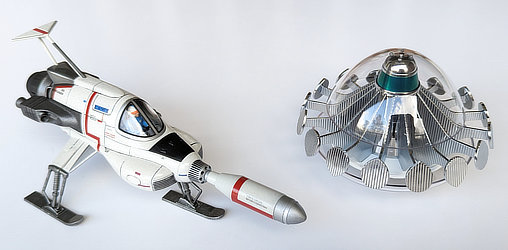 UFO: Shado Interceptor und Ufo Saucer, Fertig-Modell von Product Enterprise