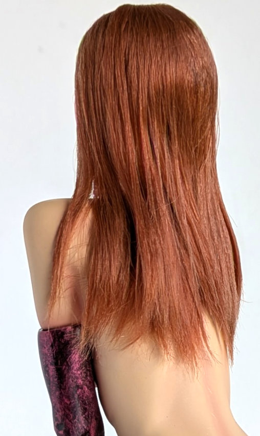 Velvet Vision: Aurelia - Real Hair, Statue von SPACEart