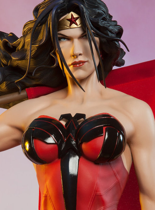 Wonder Woman: Wonder Woman - Red Son, Premium Format Figur ... https://spaceart.de/produkte/wonder-woman-red-son-premium-format-figur-sideshow-wow001.php