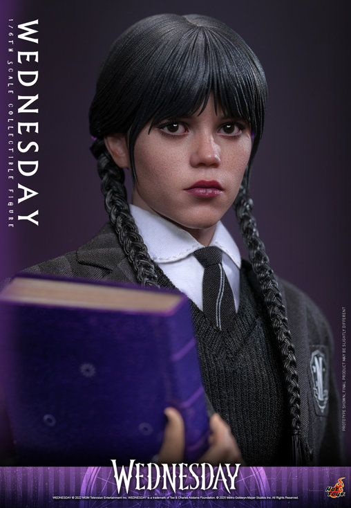 Wednesday: Wednesday Addams, 1/6 Figur von Hot Toys